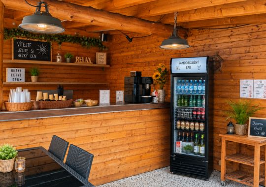 efi palace summer bar